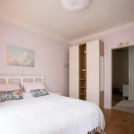 Apartamento Creative In The Heart Of Next To Theatre Pärnu